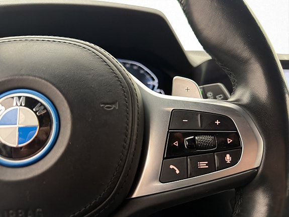 BMW 330e 15 of 30