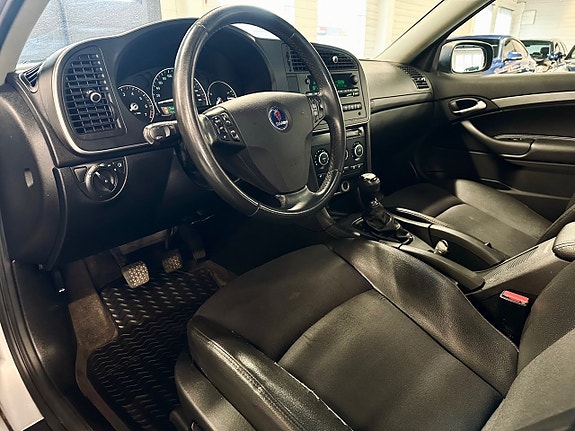 Saab 9-3 8 of 11