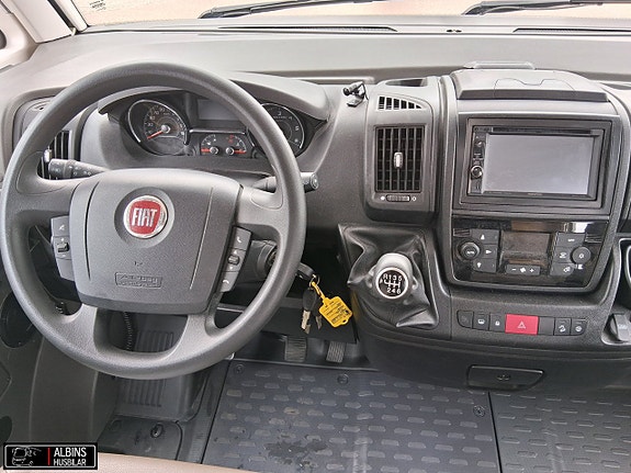 Adria Sonic I 700 SC / Hydrauliska stödben / ALDE 11 of 21