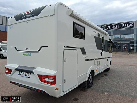 Adria Sonic I 700 SC / Hydrauliska stödben / ALDE 4 of 21