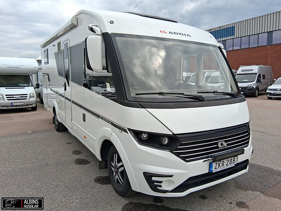 Adria Sonic I 700 SC / Hydrauliska stödben / ALDE