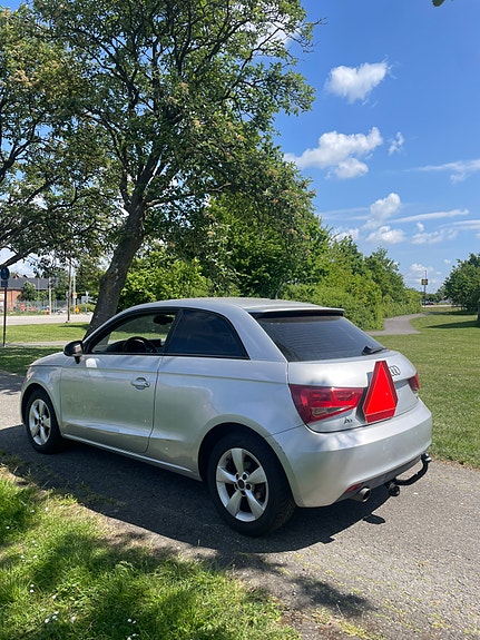Audi A1 3 of 10