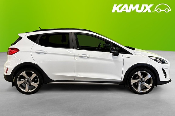 Ford Fiesta 2 of 5