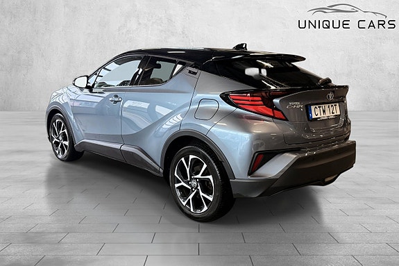 Toyota C-HR 6 of 25