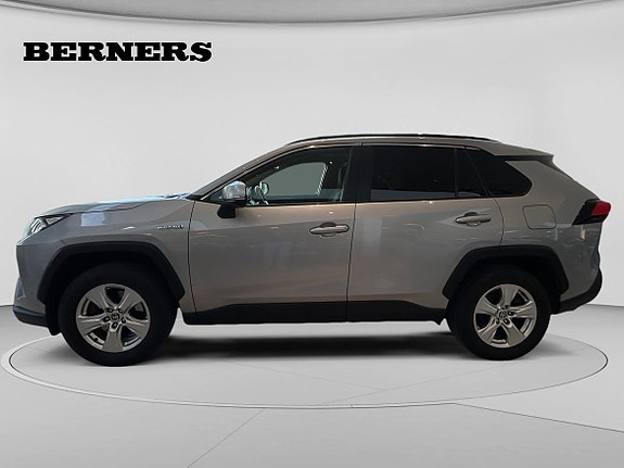 Toyota RAV4 2 of 5