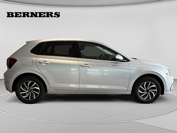 Volkswagen Polo 6 of 15
