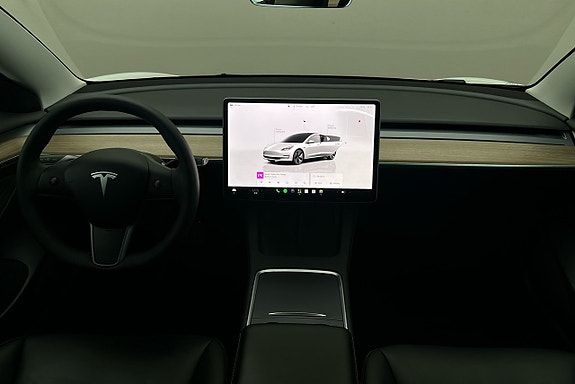Tesla Model 3 6 of 25