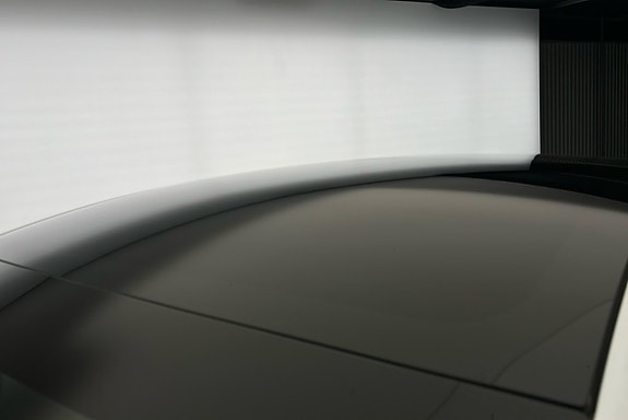 Tesla Model 3 17 of 25