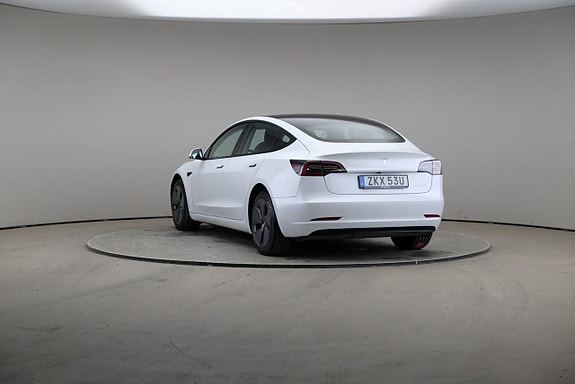 Tesla Model 3 2 of 5