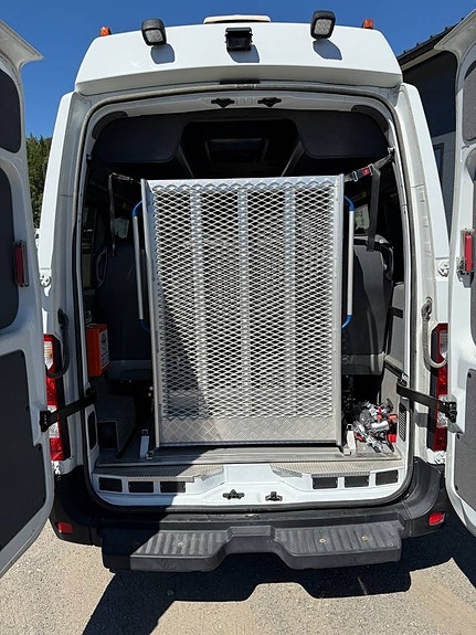 Renault Master minibuss | 17 platser | Euro 6 | 2 st tillgän 12 of 12