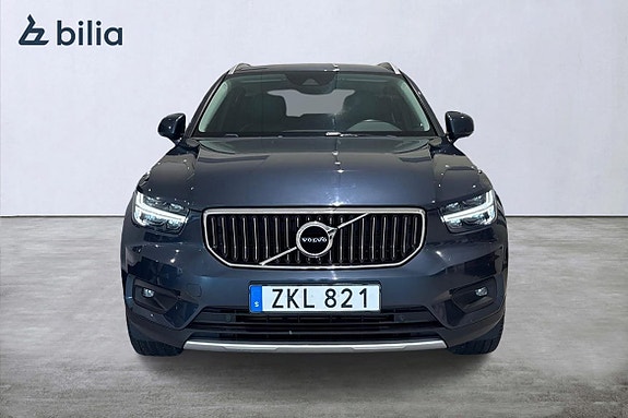 Volvo XC40 6 of 15