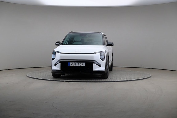 Kia EV3 3 of 5