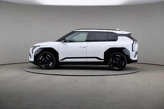 Kia EV3 4 of 5