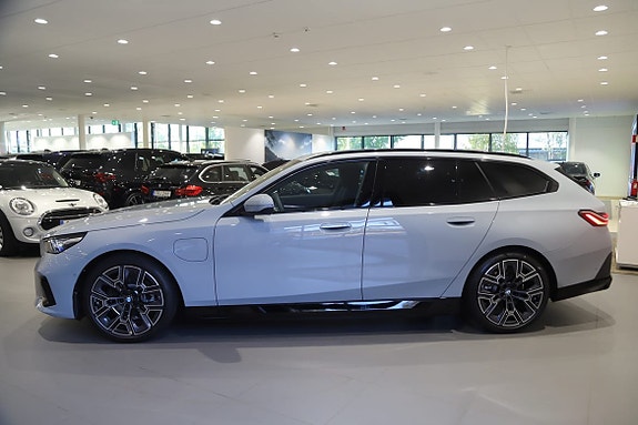 BMW 530e 6 of 18