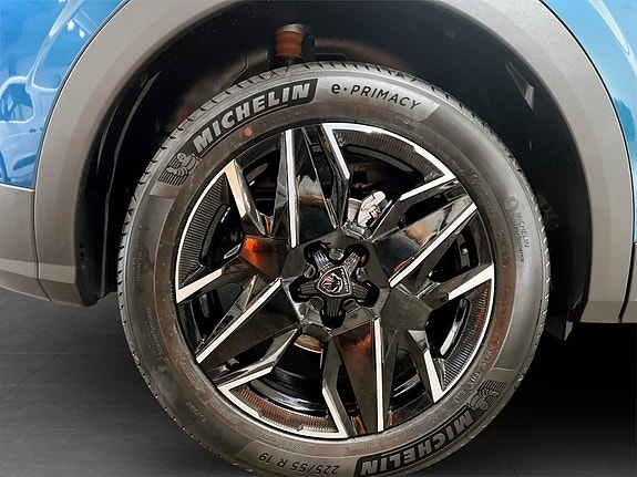Peugeot 3008 8 of 14