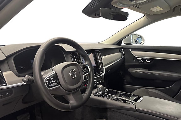 Volvo V90 8 of 22