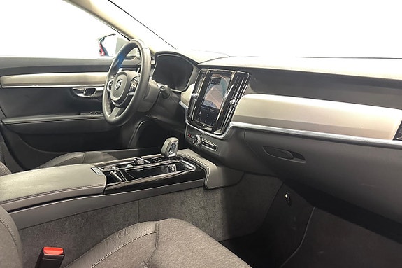 Volvo V90 10 of 22