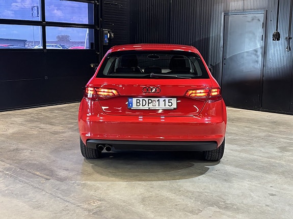 Audi A3 4 of 18