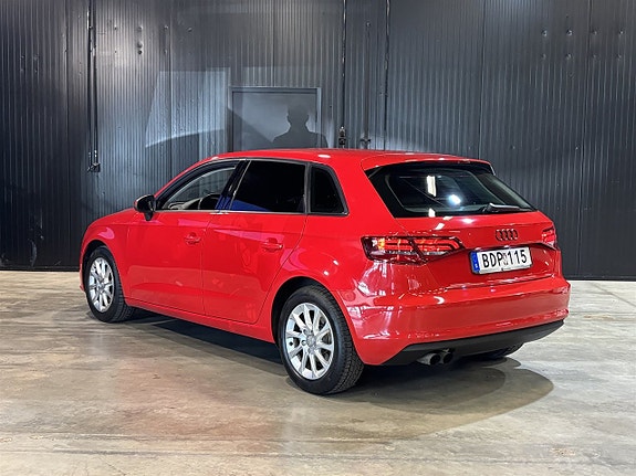 Audi A3 3 of 18
