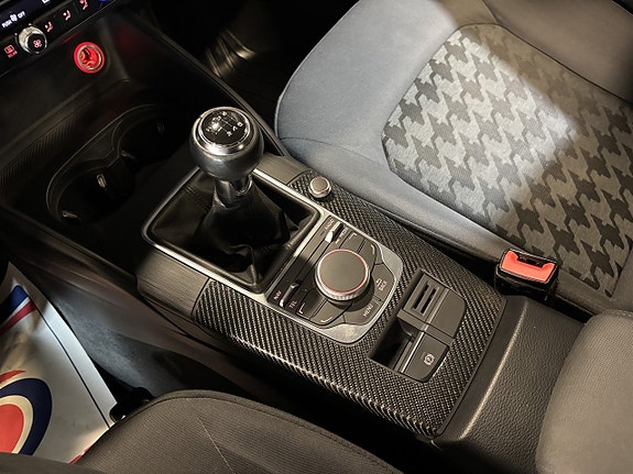 Audi A3 9 of 18