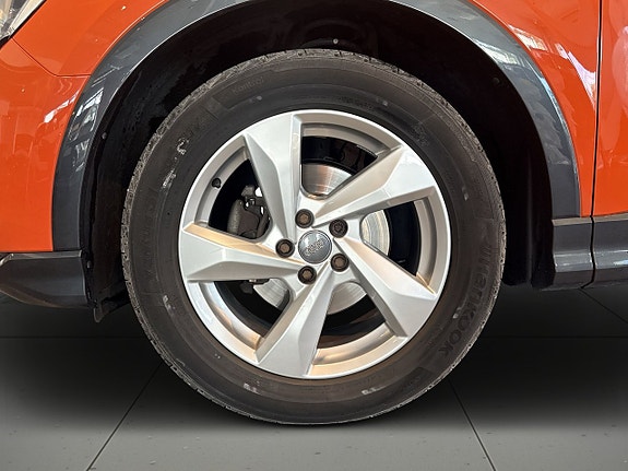 Audi Q3 14 of 18