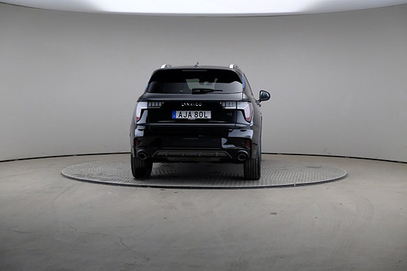 Lynk & Co 01 5 of 5