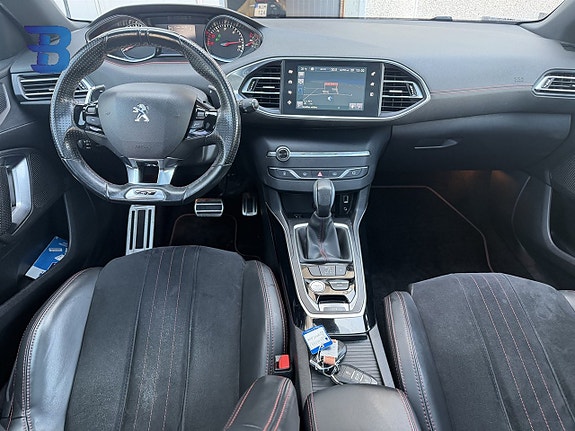 Peugeot 308 11 of 20