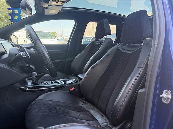 Peugeot 308 7 of 20
