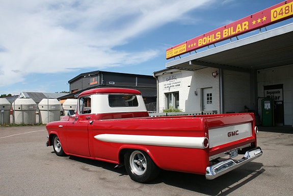 GMC 100 Stepside 7 of 24