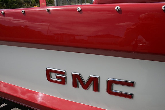 GMC 100 Stepside 16 of 24