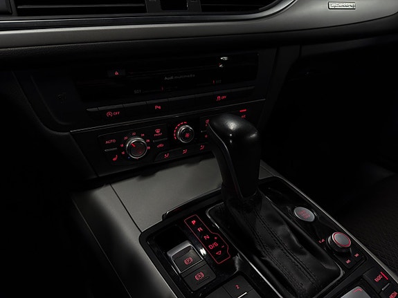 Audi A6 15 of 17