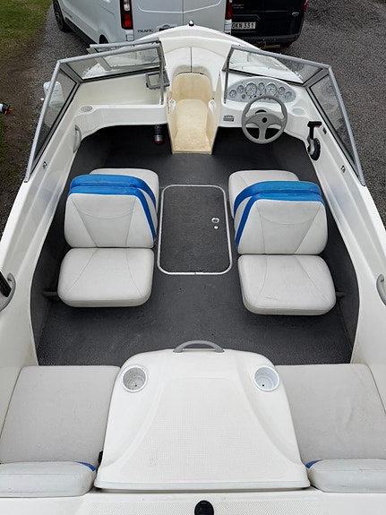 Bayliner 175 br bowrider 4 of 5