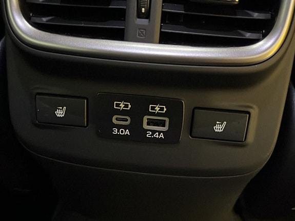Subaru Outback 8 of 17