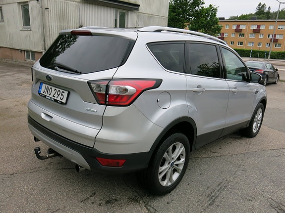 Ford Kuga 3 of 5