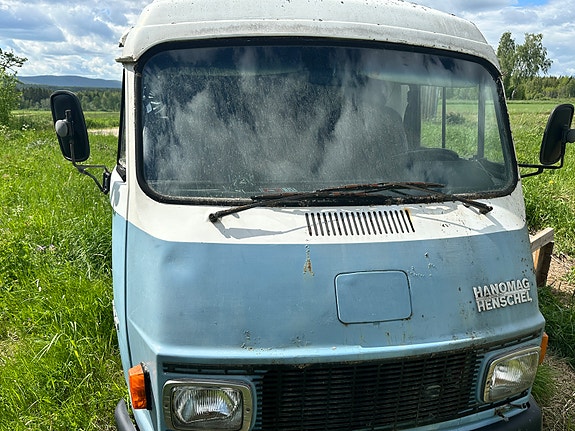 Mercedes-Benz Hanomag-henschel 2 of 4