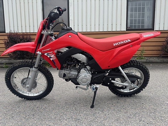 Honda CRF110F 2 of 5