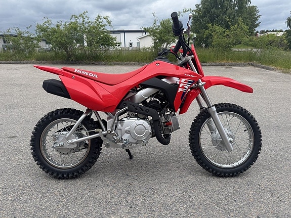 Honda CRF110F 4 of 5