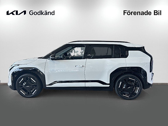 Kia EV3 3 of 5