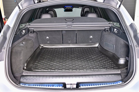 Mercedes-Benz C300 d 9 of 28