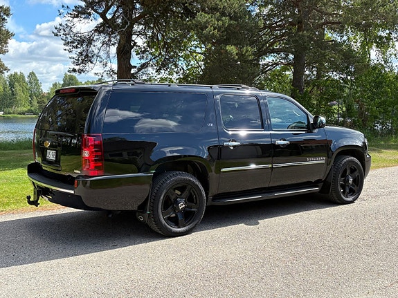 Chevrolet Suburban