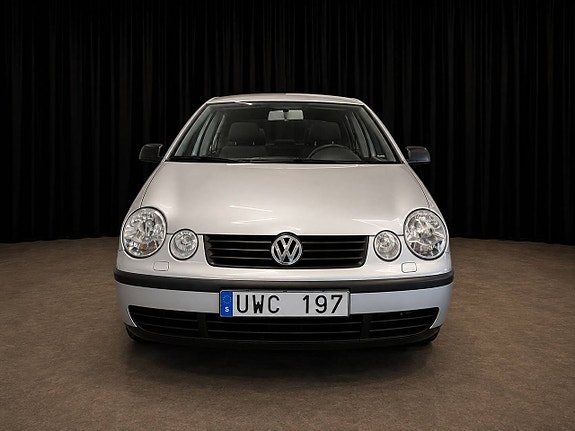 Volkswagen Polo 3 of 5