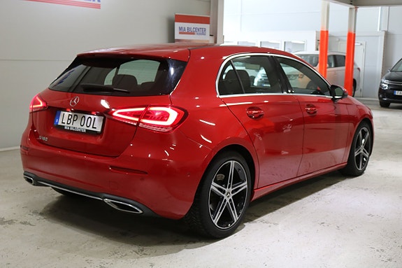 Mercedes-Benz A180 5 of 5