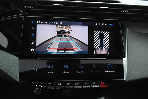 Peugeot 308 SW 13 of 21