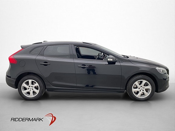 Volvo V40 Cross Country 4 of 5