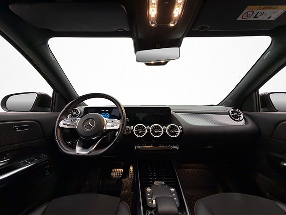 Mercedes-Benz EQA250 12 of 30