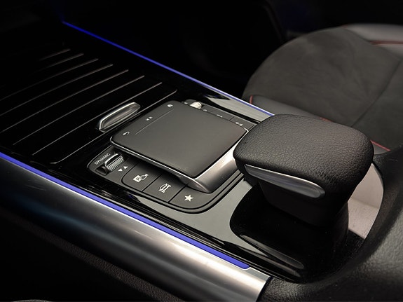 Mercedes-Benz EQA250 25 of 30