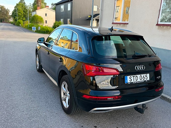 Audi Q5 10 of 14