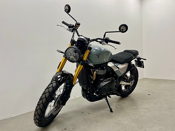 Triumph Scrambler 900 Demo 3 of 7