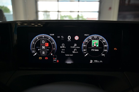 Volkswagen Tiguan 14 of 27