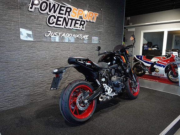 Suzuki GSX 8TT *3,45% upp till 250 000:-!* 4 of 5